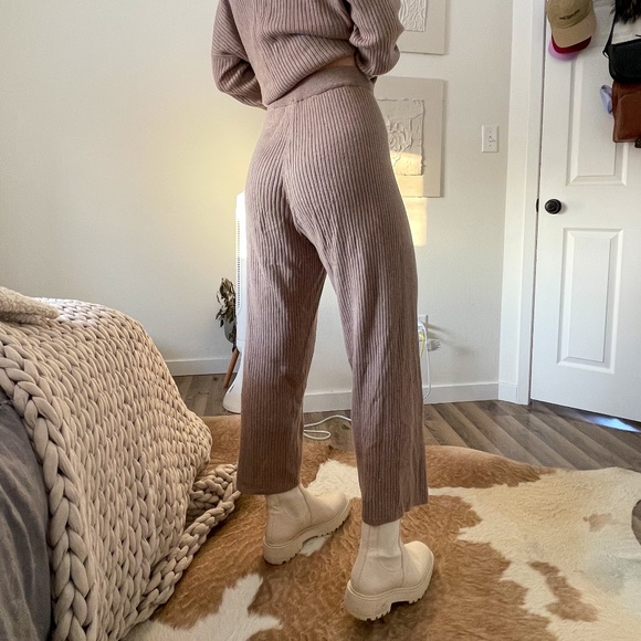 Sanctuary Ribbed Pant - Heather Truffle - Picture 5 of 8